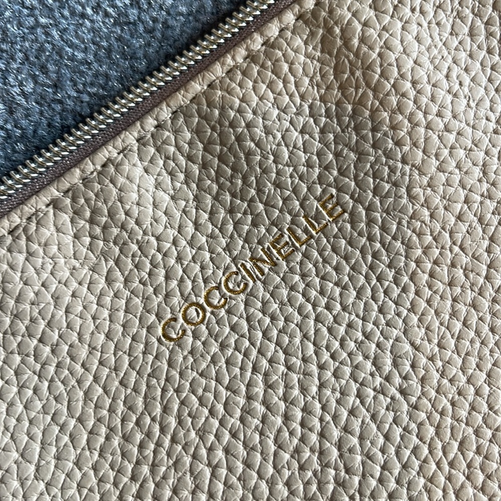 Coccinelle Cosmetic Bag Tan - Picture 2 of 3